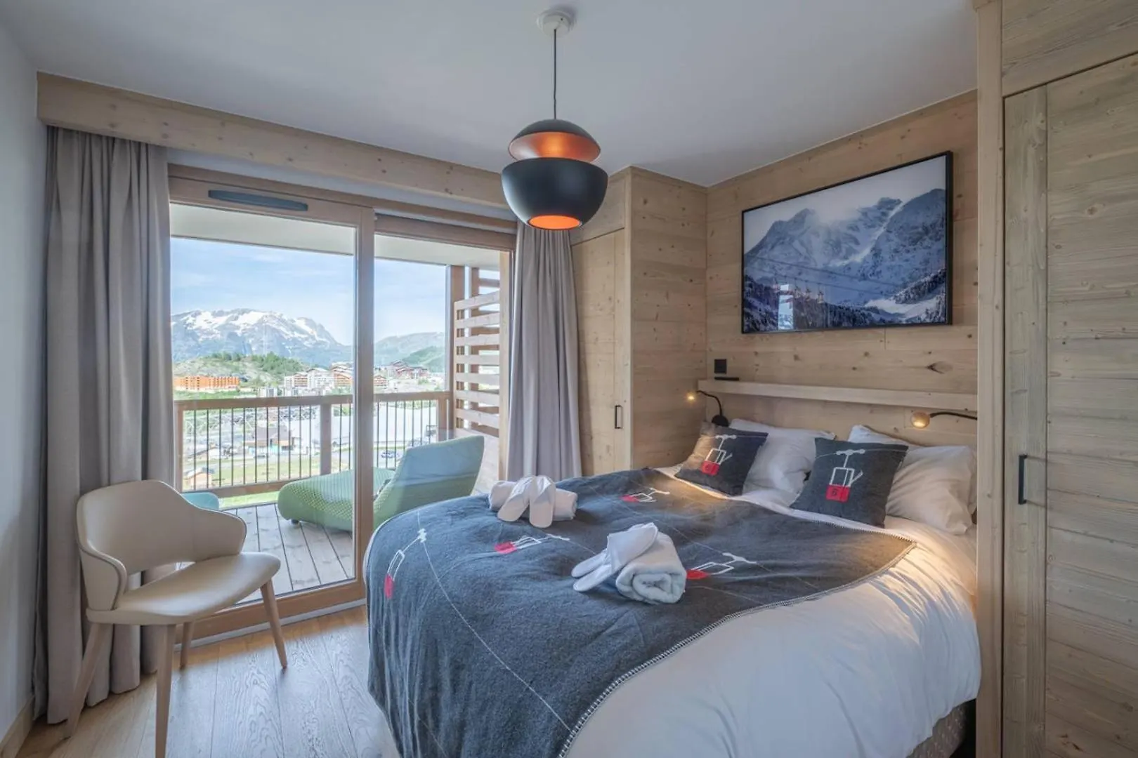 Alpe Forever - 3 Chambres 5 Etoiles Pour 6 A 8 Skis Aux Pieds Alpe d'Huez Appartement