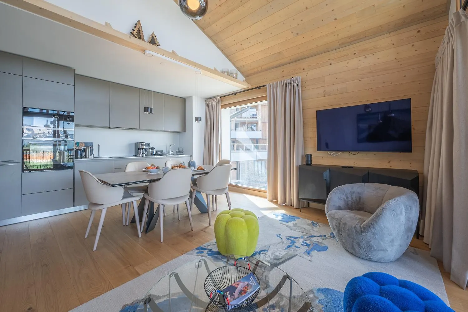 Appartement Alpe Forever - 3 Chambres 5 Etoiles Pour 6 A 8 Skis Aux Pieds Alpe d'Huez